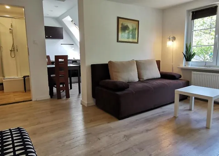 Najs Z Parkingiem סופוט